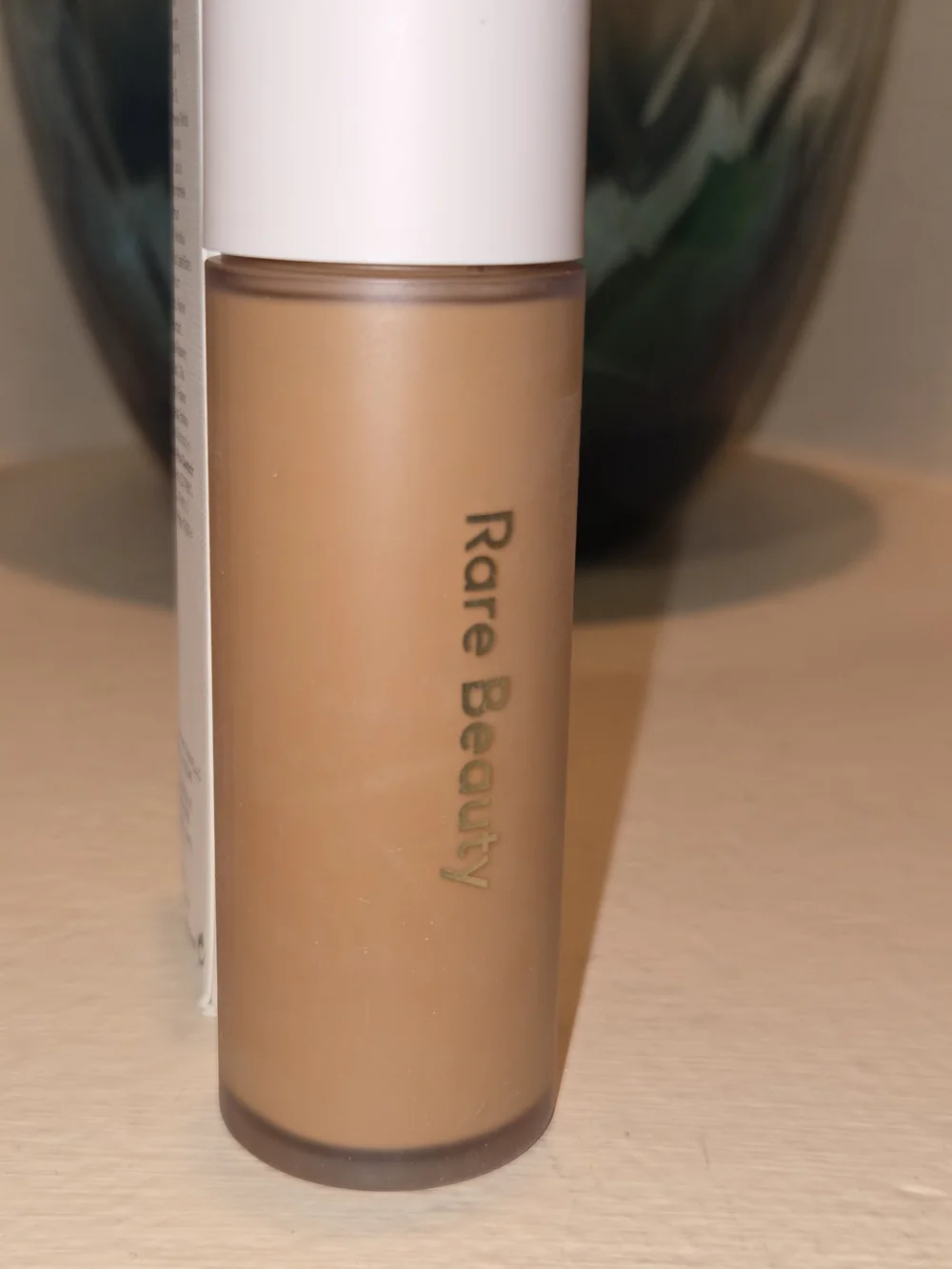 Rare Beauty Liquid Touch Weightless Foundation 370W 28mL New in Box